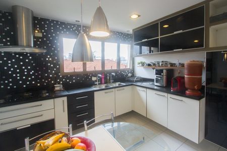 Apartamento à venda com 118m², 3 quartos e 2 vagasCozinha