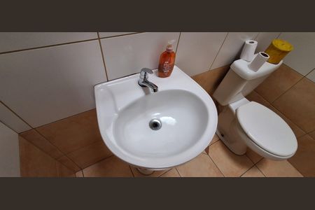 Casa à venda com 170m², 3 quartos e 1 vagaLavabo