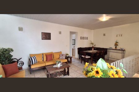 Casa à venda com 170m², 3 quartos e 1 vagaSala