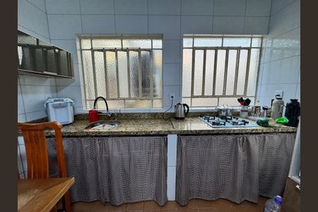 Casa à venda com 120m², 3 quartos e 2 vagas Casa à venda com 120m², 3 quartos e 2 vagasCozinha