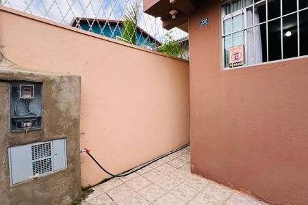 Casa à venda com 155m², 4 quartos e 2 vagasGaragem