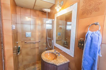 Apartamento à venda com 180m², 4 quartos e 2 vagasBanheiro da Suíte 1