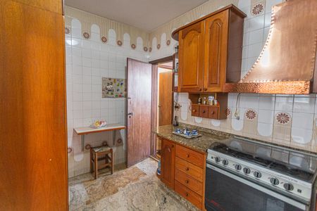 Apartamento à venda com 180m², 4 quartos e 2 vagasCozinha