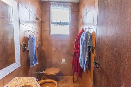 Apartamento à venda com 180m², 4 quartos e 2 vagasBanheiro da Suíte 1