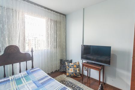 Apartamento à venda com 180m², 4 quartos e 2 vagasQuarto 1