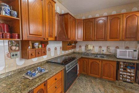 Apartamento à venda com 180m², 4 quartos e 2 vagasCozinha