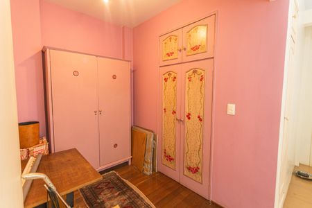 Apartamento à venda com 180m², 4 quartos e 2 vagasQuarto de Serviço/Escritório