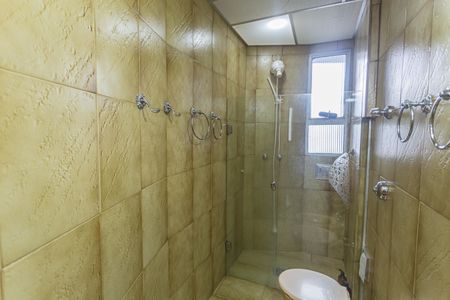 Apartamento à venda com 180m², 4 quartos e 2 vagasBanheiro da Suíte 2