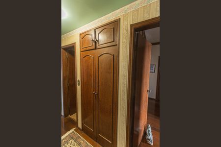 Apartamento à venda com 180m², 4 quartos e 2 vagasRouparia