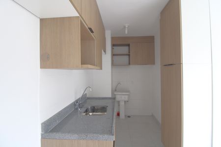 Apartamento para alugar com 34m², 2 quartos e sem vagaCozinha e Área de Serviço