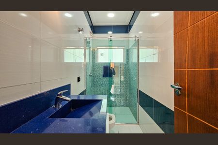 Casa à venda com 531m², 4 quartos e 6 vagas Casa à venda com 531m², 4 quartos e 6 vagasBanheiro Suíte 3