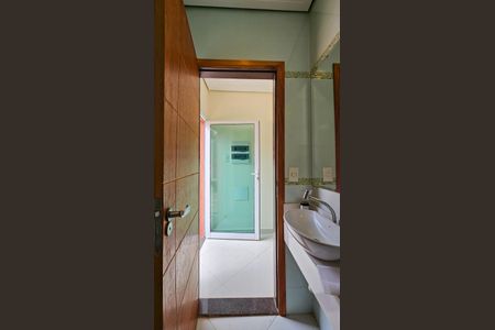 Casa à venda com 531m², 4 quartos e 6 vagas Casa à venda com 531m², 4 quartos e 6 vagasBanheiro Social