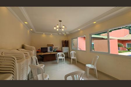 Casa à venda com 531m², 4 quartos e 6 vagas Casa à venda com 531m², 4 quartos e 6 vagasÁrea Comum - Salão