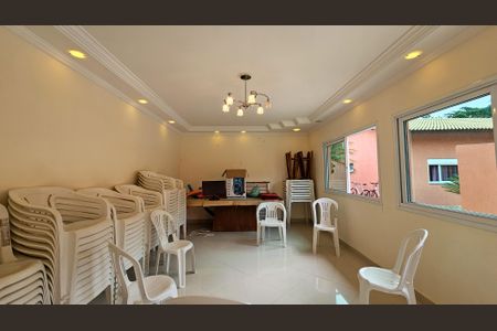 Casa à venda com 531m², 4 quartos e 6 vagas Casa à venda com 531m², 4 quartos e 6 vagasÁrea Comum - Salão