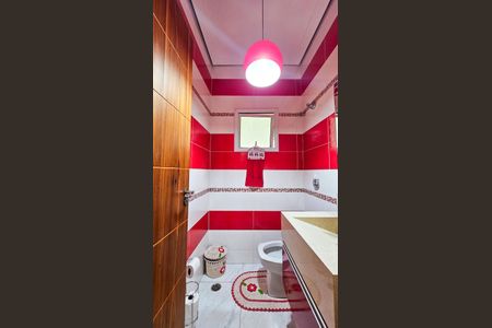 Casa à venda com 531m², 4 quartos e 6 vagas Casa à venda com 531m², 4 quartos e 6 vagasBanheiro Suíte 1