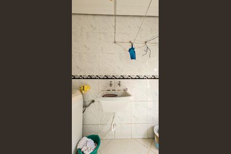 Casa à venda com 531m², 4 quartos e 6 vagas Casa à venda com 531m², 4 quartos e 6 vagasÁrea de Serviço