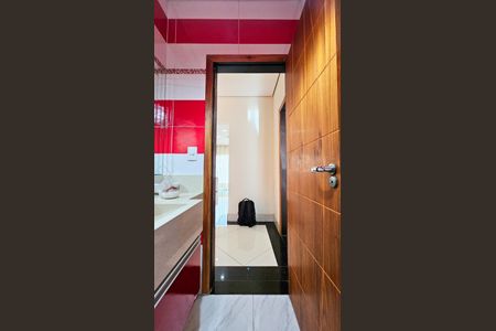 Casa à venda com 531m², 4 quartos e 6 vagas Casa à venda com 531m², 4 quartos e 6 vagasBanheiro Suíte 1