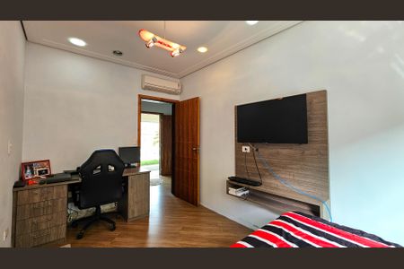 Casa à venda com 531m², 4 quartos e 6 vagas Casa à venda com 531m², 4 quartos e 6 vagasSuíte 2