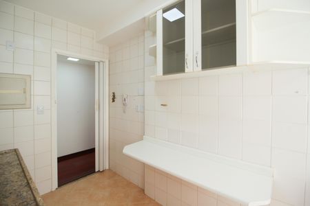 Apartamento à venda com 60m², 2 quartos e 1 vagaCozinha