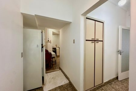 Apartamento à venda com 250m², 3 quartos e 2 vagas Apartamento à venda com 250m², 3 quartos e 2 vagasCozinha