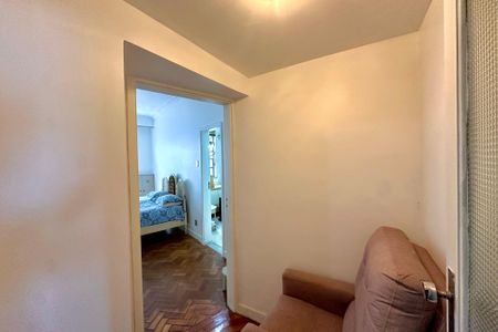 Apartamento à venda com 250m², 3 quartos e 2 vagas Apartamento à venda com 250m², 3 quartos e 2 vagasSuite