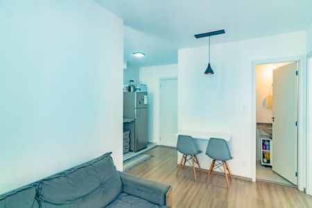 Apartamento à venda com 42m², 2 quartos e 1 vaga Apartamento à venda com 42m², 2 quartos e 1 vagaSala