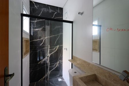 Casa à venda com 139m², 3 quartos e 2 vagasBanheiro da Suíte 1