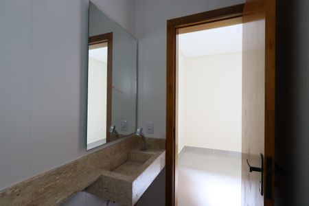 Casa à venda com 139m², 3 quartos e 2 vagasBanheiro da Suíte 1