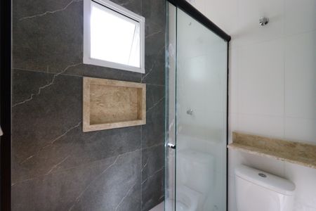 Casa à venda com 139m², 3 quartos e 2 vagasBanheiro da Suíte 2