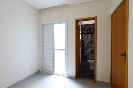 Casa à venda com 139m², 3 quartos e 2 vagasSuíte 1