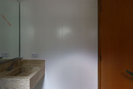 Casa à venda com 139m², 3 quartos e 2 vagasBanheiro da Suíte 2