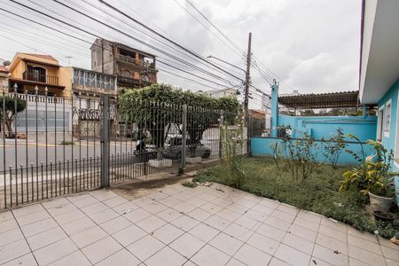 Casa à venda com 110m², 2 quartos e 3 vagas Casa à venda com 110m², 2 quartos e 3 vagasGaragem