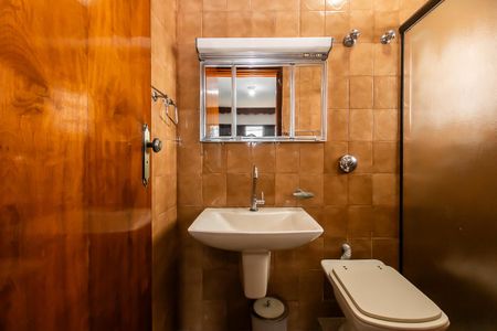 Casa à venda com 110m², 2 quartos e 3 vagas Casa à venda com 110m², 2 quartos e 3 vagasBanheiro da Suíte