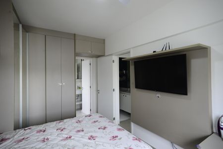 Apartamento à venda com 75m², 2 quartos e 2 vagasSuíte