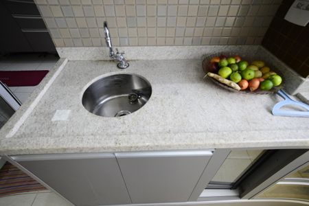 Apartamento à venda com 75m², 2 quartos e 2 vagasVaranda