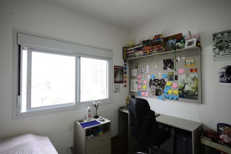 Apartamento à venda com 75m², 2 quartos e 2 vagasQuarto