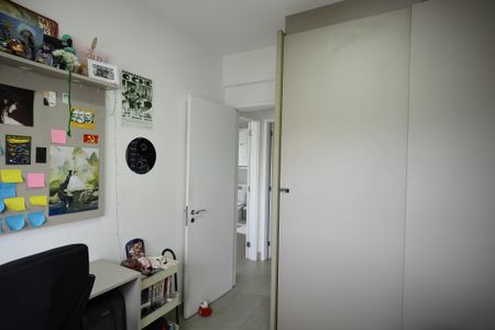Apartamento à venda com 75m², 2 quartos e 2 vagasQuarto