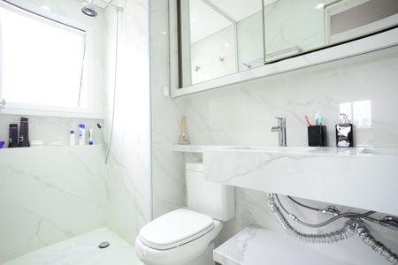 Apartamento à venda com 75m², 2 quartos e 2 vagasBanheiro  Suíte