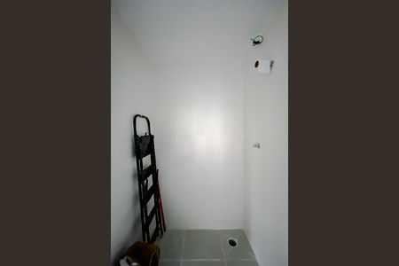Studio para alugar com 24m², 1 quarto e sem vaga Studio para alugar com 24m², 1 quarto e sem vagaBanheiro