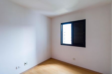 Apartamento à venda com 118m², 3 quartos e 3 vagas Apartamento à venda com 118m², 3 quartos e 3 vagasQuarto 3