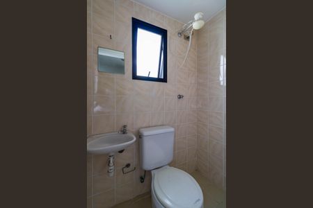 Apartamento à venda com 118m², 3 quartos e 3 vagas Apartamento à venda com 118m², 3 quartos e 3 vagasBanheiro de Serviço