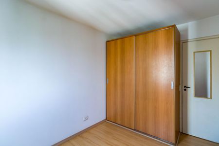 Apartamento à venda com 118m², 3 quartos e 3 vagas Apartamento à venda com 118m², 3 quartos e 3 vagasQuarto 2