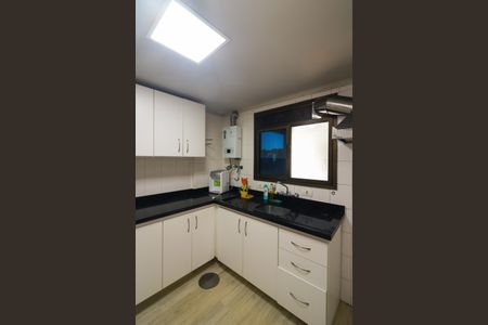 Apartamento à venda com 80m², 3 quartos e 1 vagaCozinha e Área de Serviço