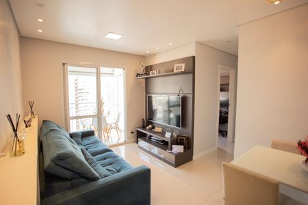 Apartamento à venda com 57m², 2 quartos e 1 vaga Apartamento à venda com 57m², 2 quartos e 1 vagaSala