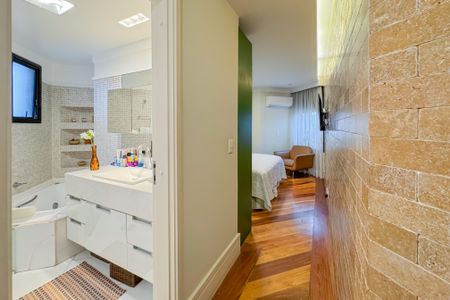 Apartamento à venda com 120m², 3 quartos e 2 vagasSuíte