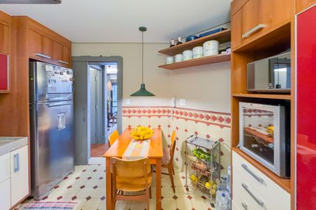 Apartamento à venda com 120m², 3 quartos e 2 vagasCozinha