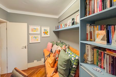 Apartamento à venda com 120m², 3 quartos e 2 vagasQuarto 1 / Escritório