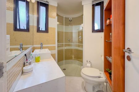 Apartamento à venda com 120m², 3 quartos e 2 vagasBanheiro Corredor