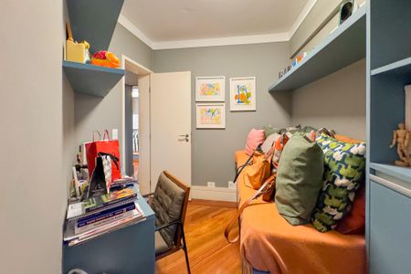 Apartamento à venda com 120m², 3 quartos e 2 vagasQuarto 1 / Escritório