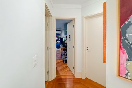 Apartamento à venda com 120m², 3 quartos e 2 vagasCorredor